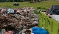 Sampah menumpuk di Bumiwonorejo