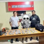 Pelajar 15 tahun ditangkap di Nabire dengan barang bukti 30 paket ganja yang dibawa dari Jayapura menggunakan kapal laut.